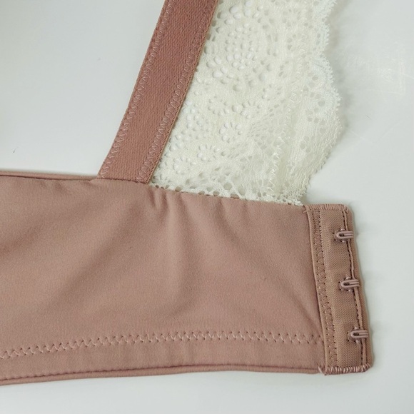 SOMA Embraceable Geo Lace Racerback bra Underwire Pink Beige Gold hardware 38DDD - Picture 7 of 8